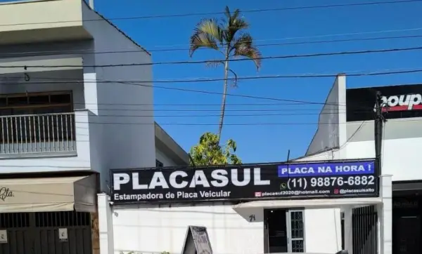 Painel de fachada em lona e cavalete promocional - Profissional Print