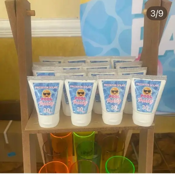 Bisnagas com rótulo adesivo personalizado à prova d'água - Profissional Print